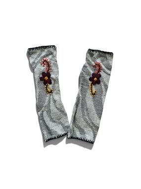 Handmade Vintage Gray Embroidered Floral Arm Warmers